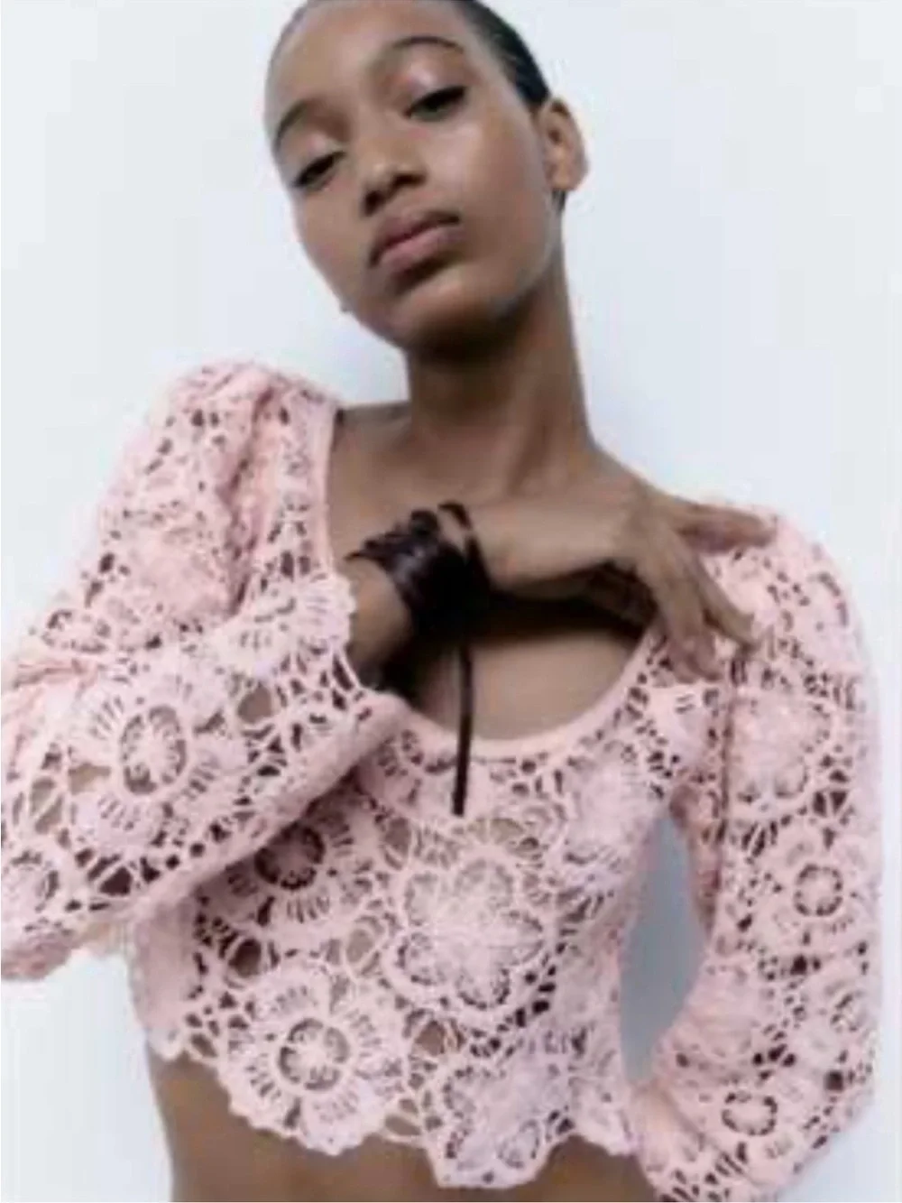 NWT ZARA Delicate Pink Crochet Lace Long-Sleeve Crop Top